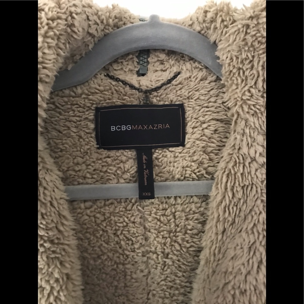 BCBGMaxAzria Olive Green Teddybear Army Jacket With Faux Fur Hood & Zipper - Picture 11 of 14